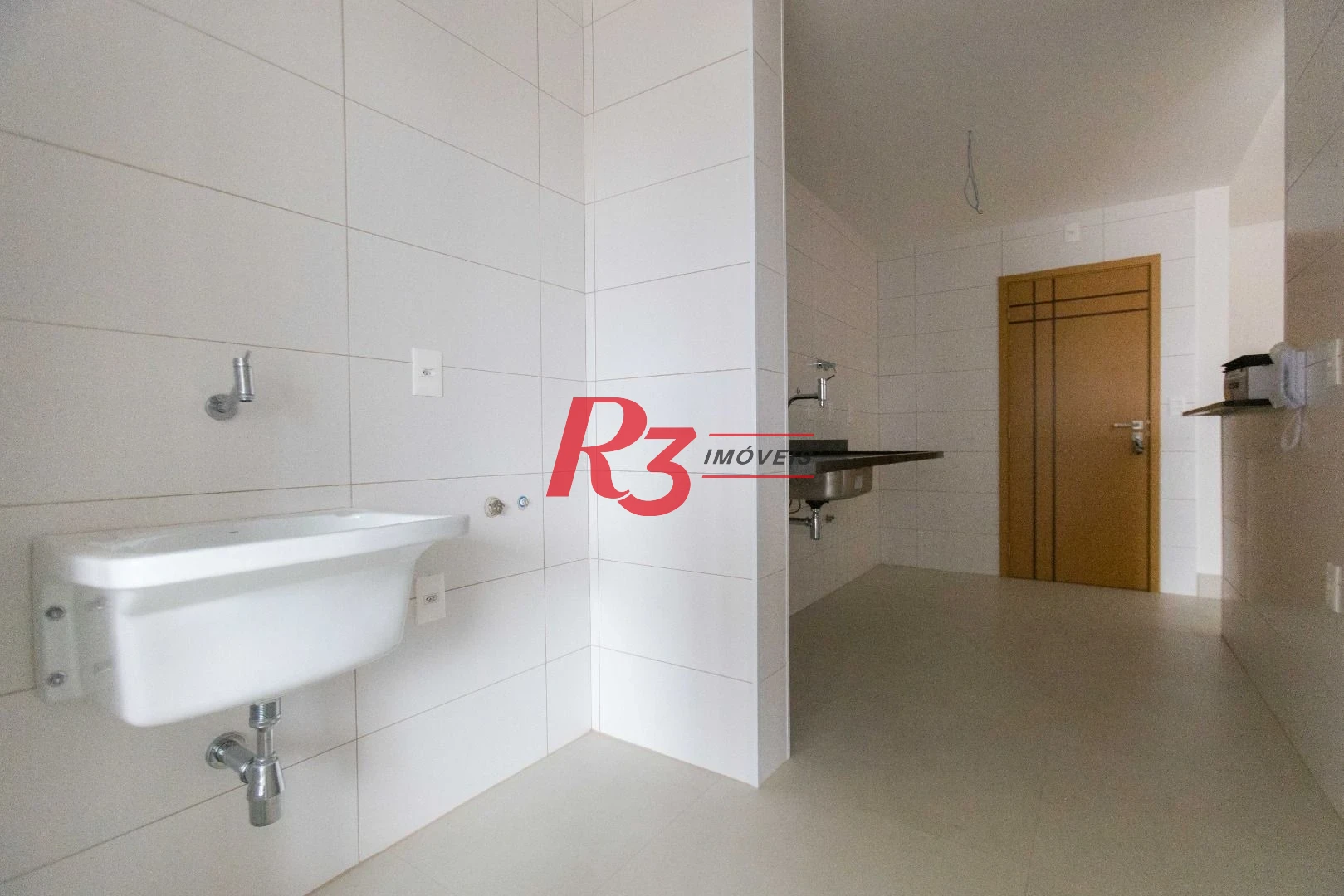 Apartamento com 3 dormitórios à venda, 116 m² por R$ 2.200.000,00 - Embaré - Santos/SP