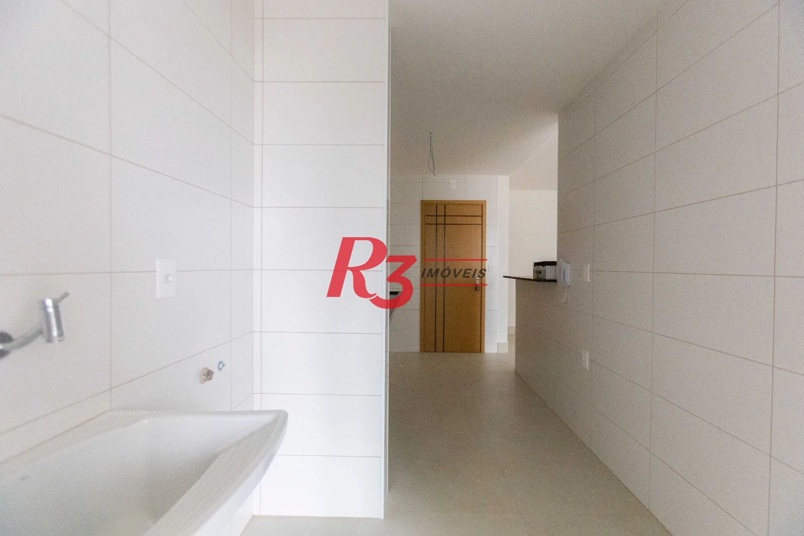 Apartamento com 3 dormitórios à venda, 116 m² por R$ 2.200.000,00 - Embaré - Santos/SP