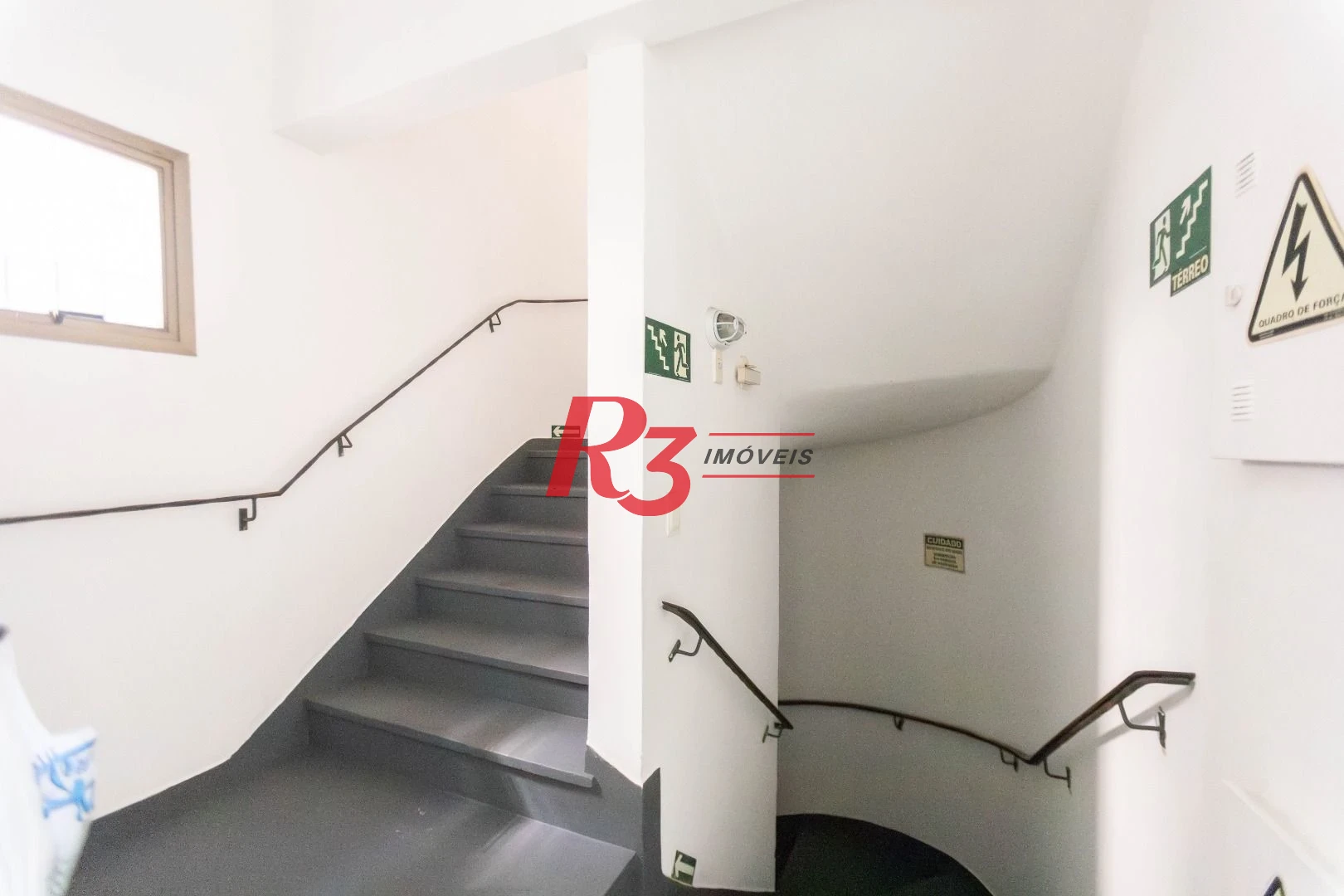 Loja para alugar, 340 m² por R$ 30.000,00/mês - Gonzaga - Santos/SP