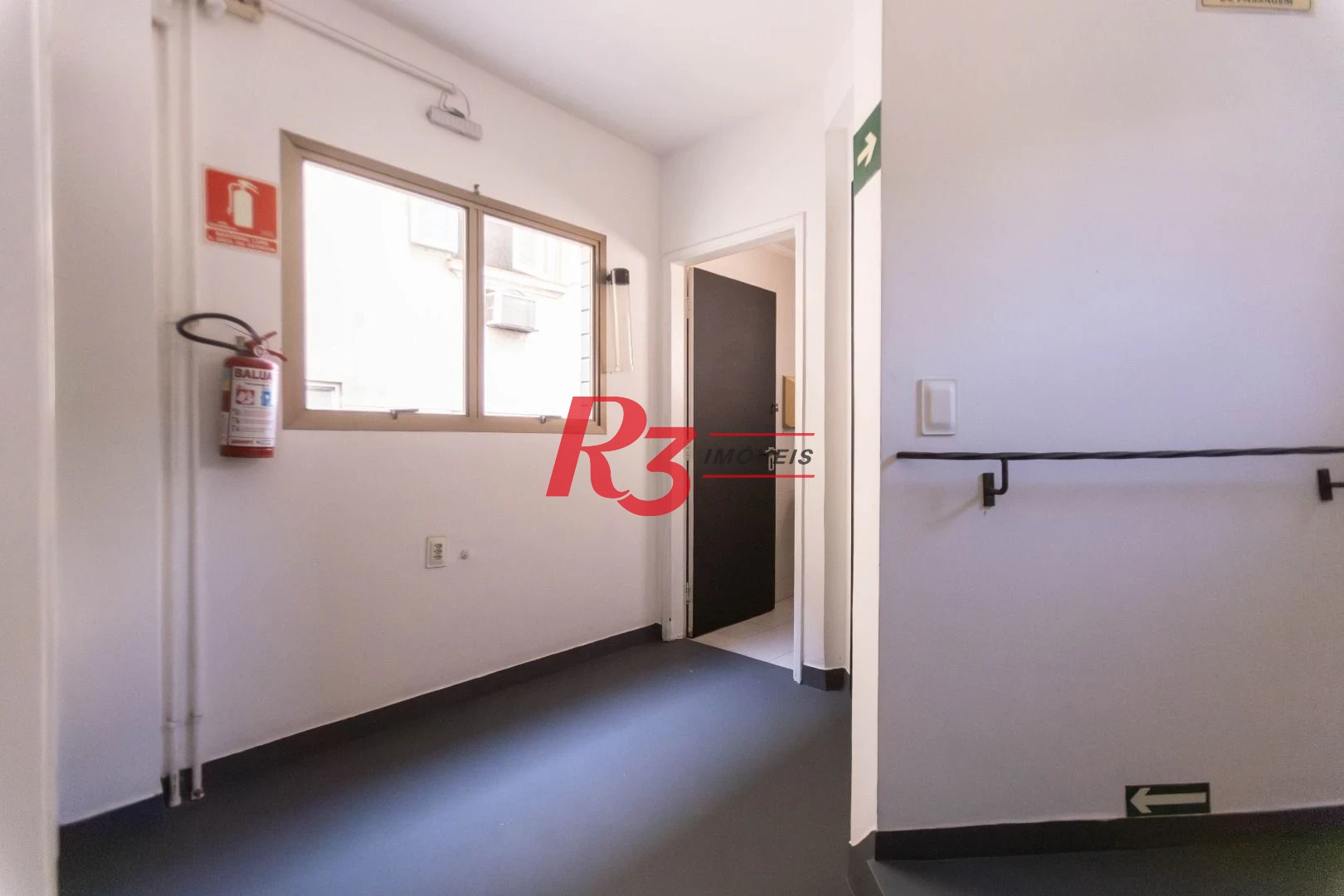 Loja para alugar, 340 m² por R$ 30.000,00/mês - Gonzaga - Santos/SP