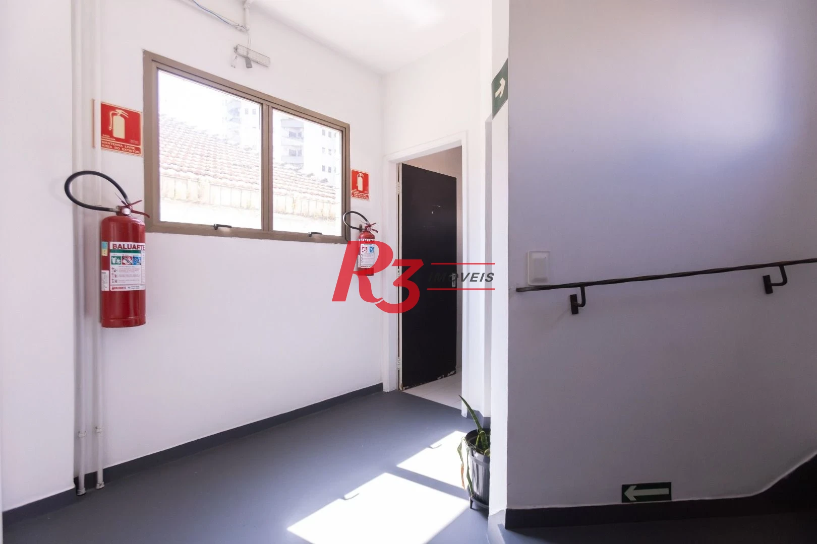 Loja para alugar, 340 m² por R$ 30.000,00/mês - Gonzaga - Santos/SP