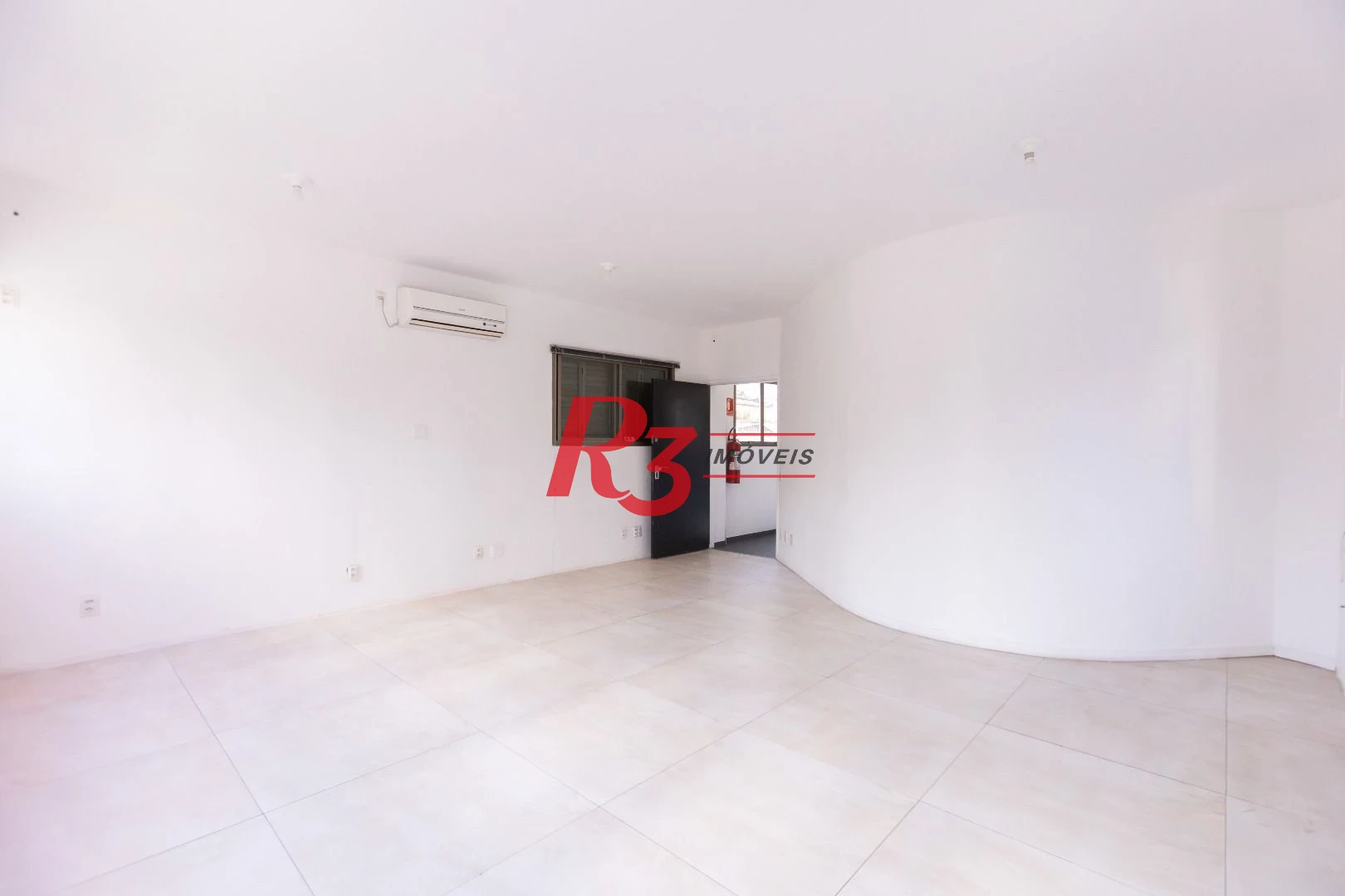 Loja para alugar, 340 m² por R$ 30.000,00/mês - Gonzaga - Santos/SP