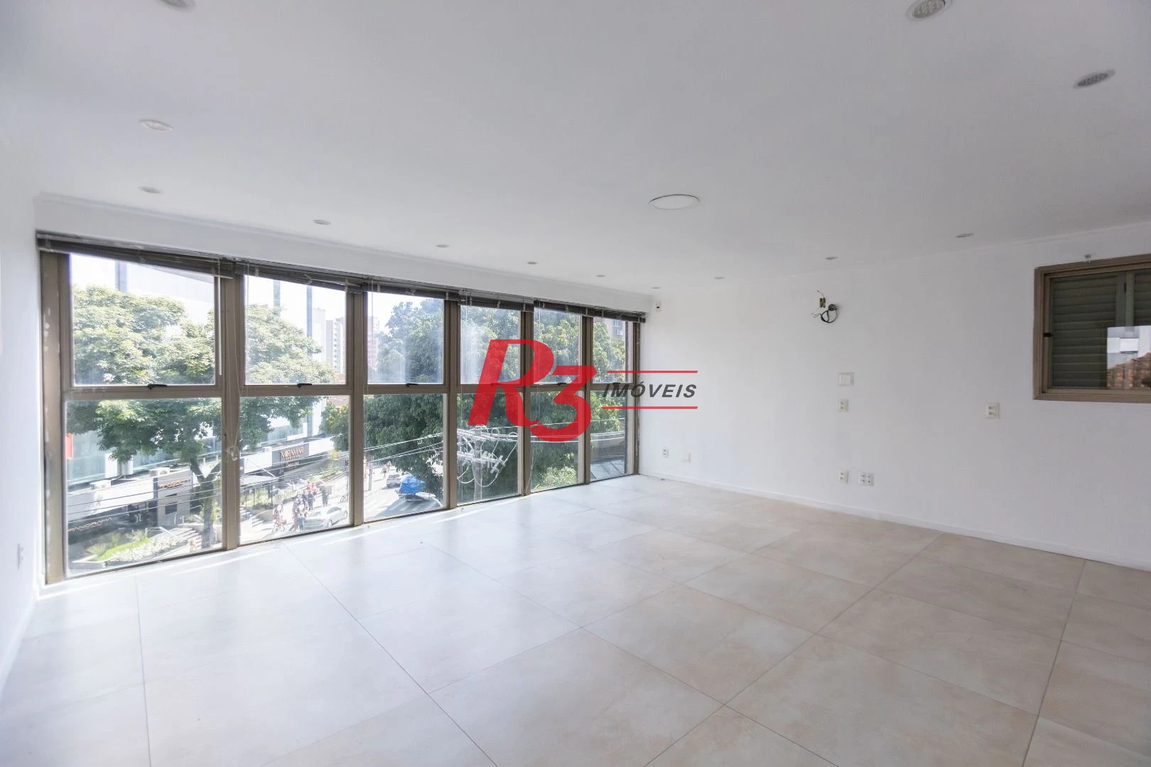 Loja para alugar, 340 m² por R$ 30.000,00/mês - Gonzaga - Santos/SP