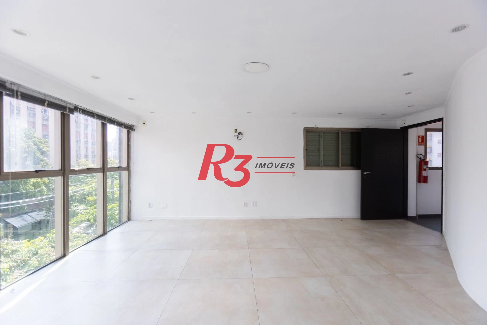Loja para alugar, 340 m² por R$ 30.000,00/mês - Gonzaga - Santos/SP