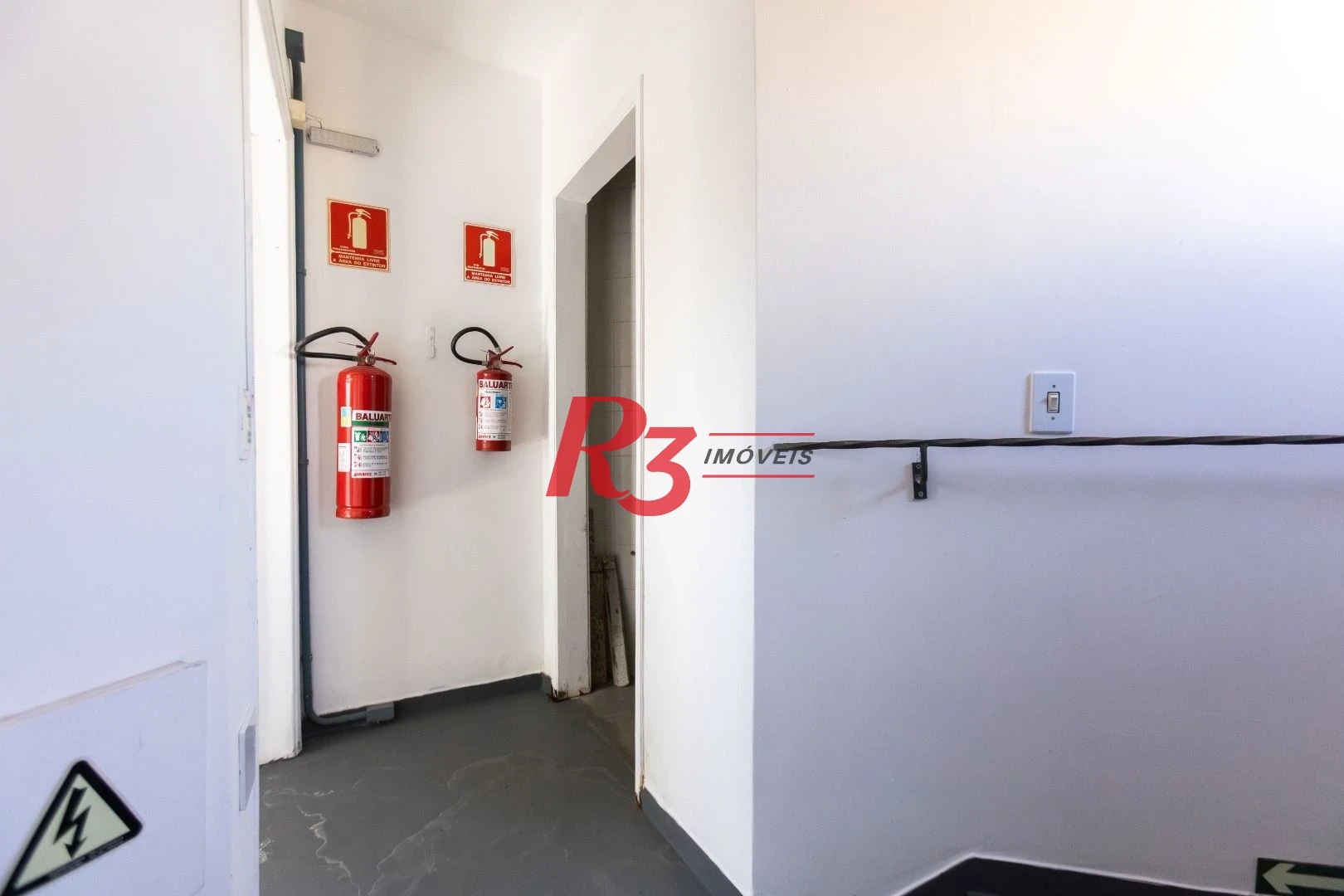 Loja para alugar, 340 m² por R$ 30.000,00/mês - Gonzaga - Santos/SP