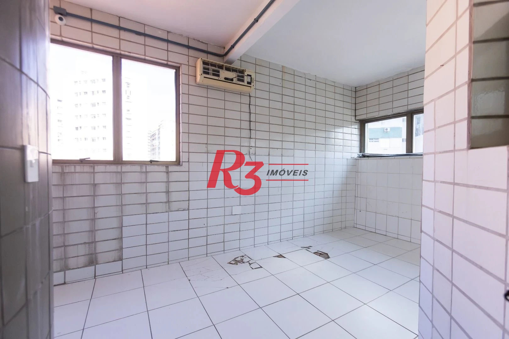 Loja para alugar, 340 m² por R$ 30.000,00/mês - Gonzaga - Santos/SP