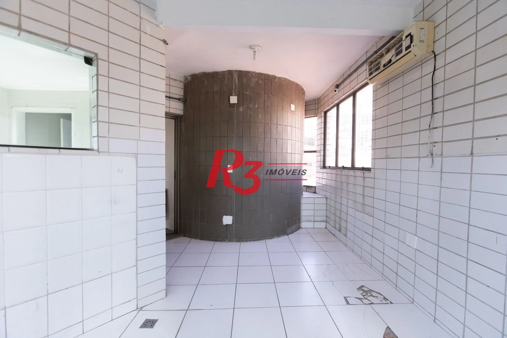 Loja para alugar, 340 m² por R$ 30.000,00/mês - Gonzaga - Santos/SP