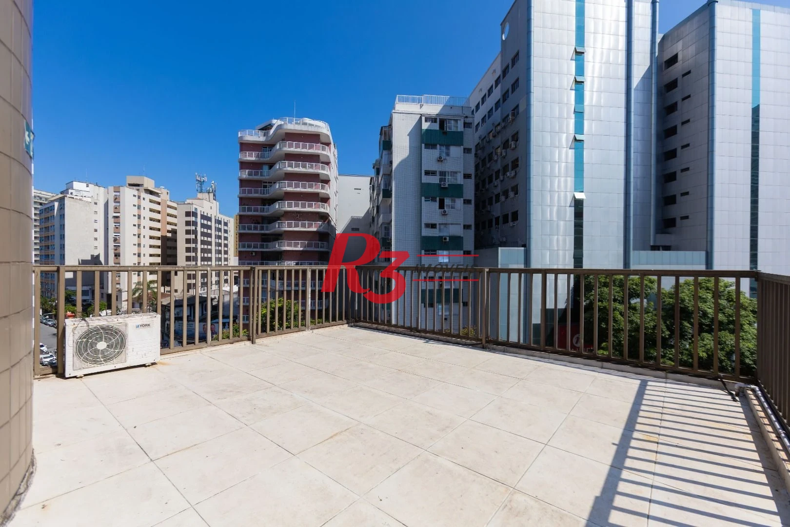Loja para alugar, 340 m² por R$ 30.000,00/mês - Gonzaga - Santos/SP
