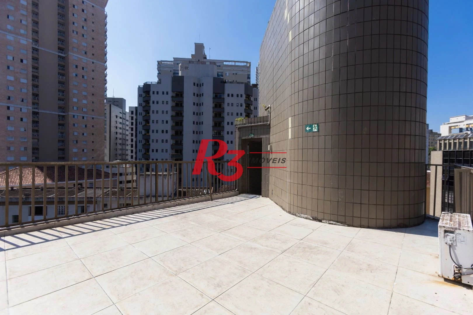 Loja para alugar, 340 m² por R$ 30.000,00/mês - Gonzaga - Santos/SP