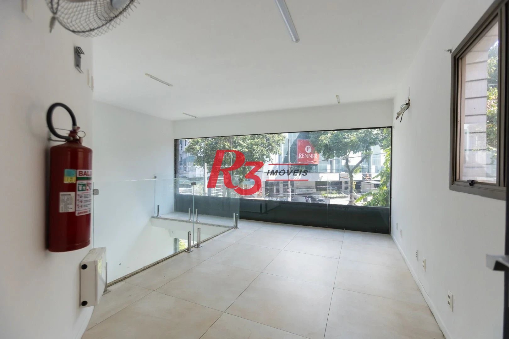 Loja para alugar, 340 m² por R$ 30.000,00/mês - Gonzaga - Santos/SP
