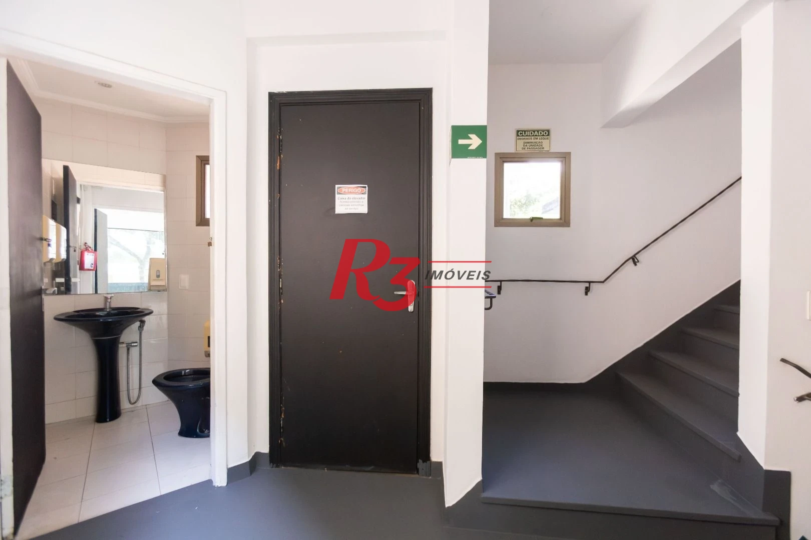 Loja para alugar, 340 m² por R$ 30.000,00/mês - Gonzaga - Santos/SP