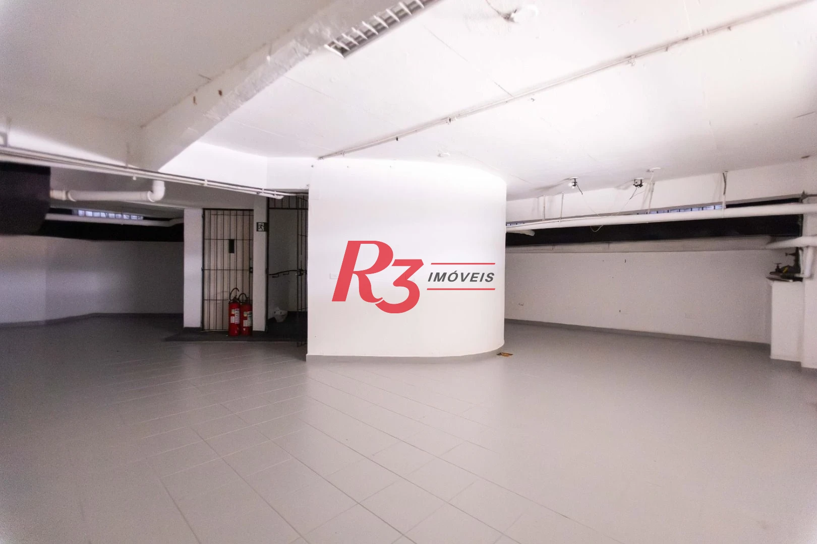 Loja para alugar, 340 m² por R$ 30.000,00/mês - Gonzaga - Santos/SP