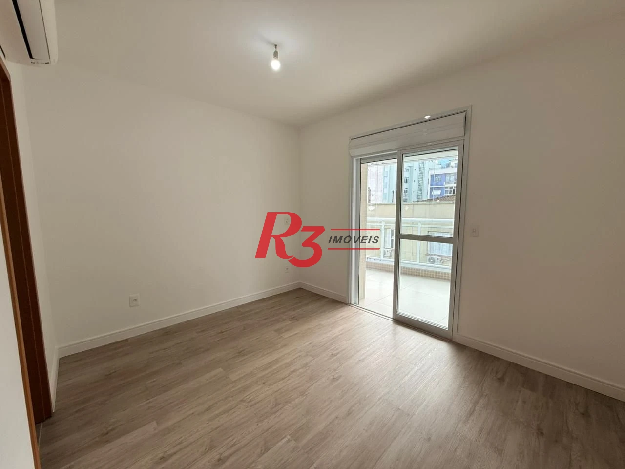 Apartamento com 2 dormitórios à venda, 91 m² por R$ 2.000.000,00 - Boqueirão - Santos/SP