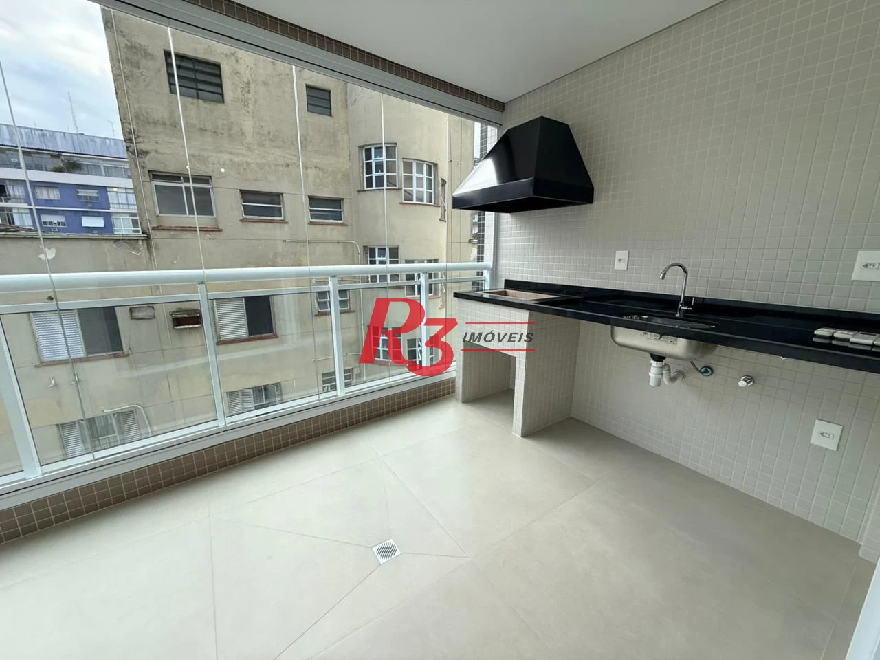 Apartamento com 2 dormitórios à venda, 91 m² por R$ 2.000.000,00 - Boqueirão - Santos/SP