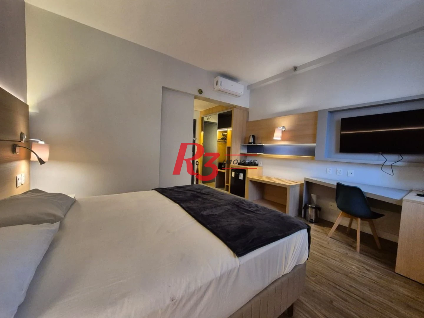 Studio com 1 dormitório à venda, 24 m² por R$ 373.000,00 - Gonzaga - Santos/SP