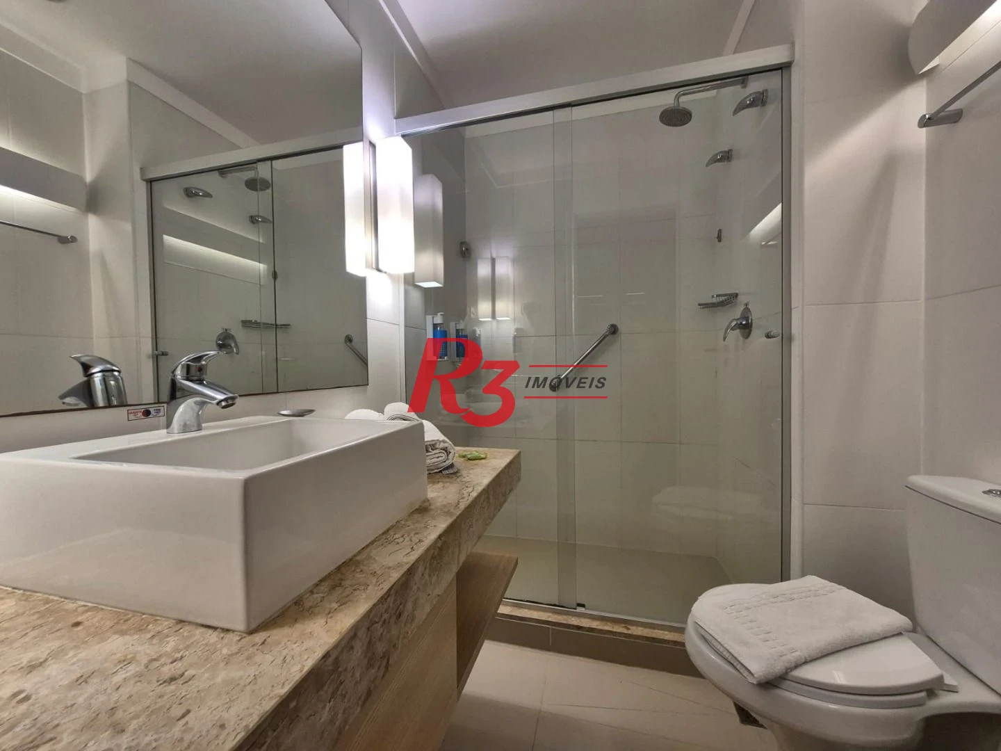 Studio com 1 dormitório à venda, 24 m² por R$ 373.000,00 - Gonzaga - Santos/SP
