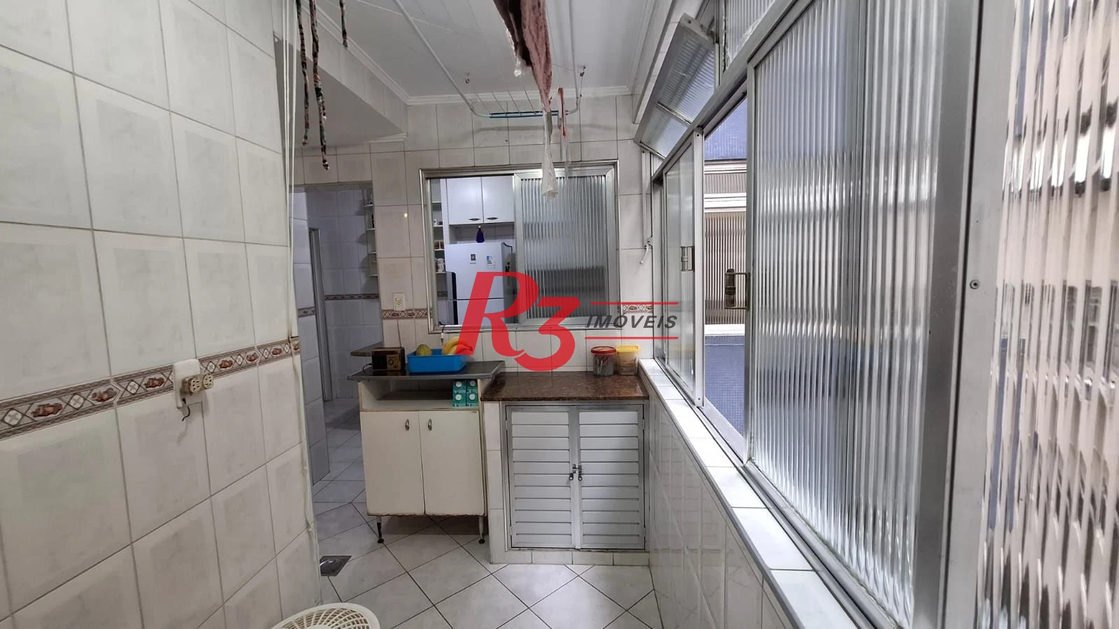 Apartamento com 2 dormitórios à venda, 98 m² por R$ 475.000,00 - Pompéia - Santos/SP