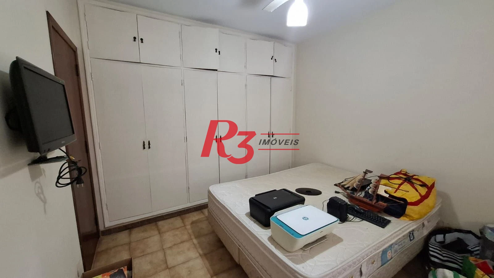 Apartamento com 2 dormitórios à venda, 98 m² por R$ 475.000,00 - Pompéia - Santos/SP