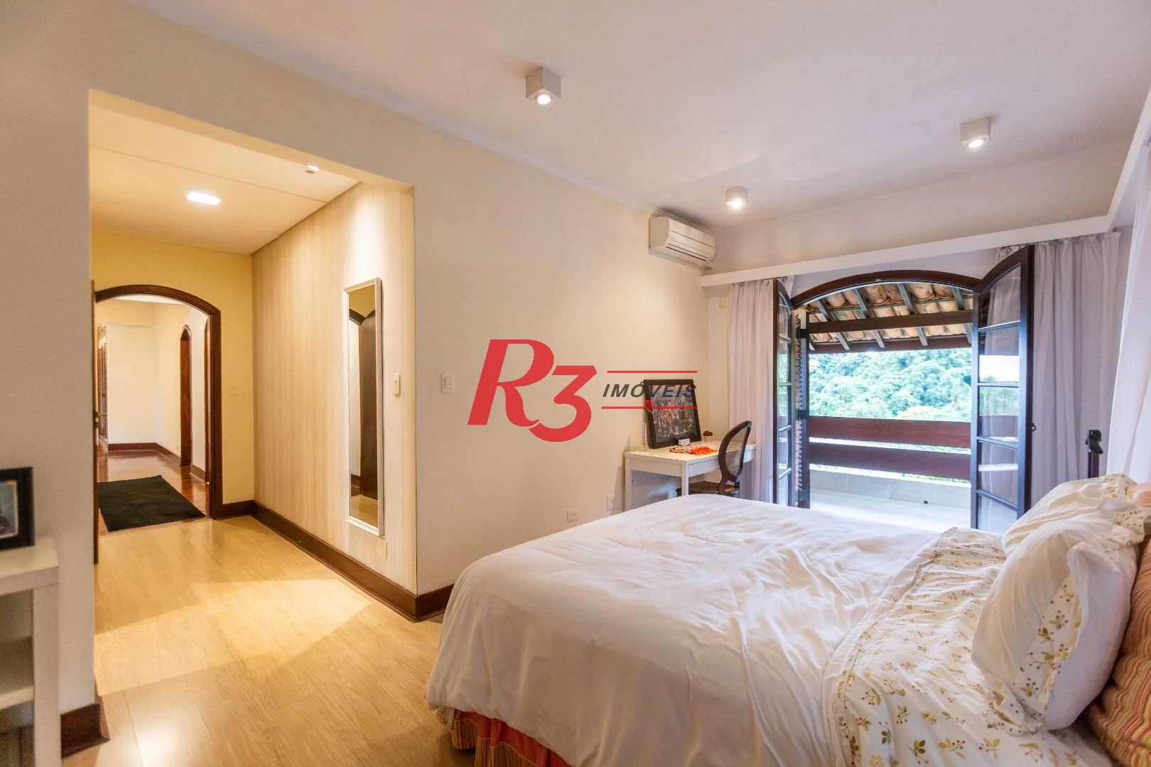 Casa à venda, 520 m² por R$ 6.990.000,00 - Morro Santa Terezinha - Santos/SP