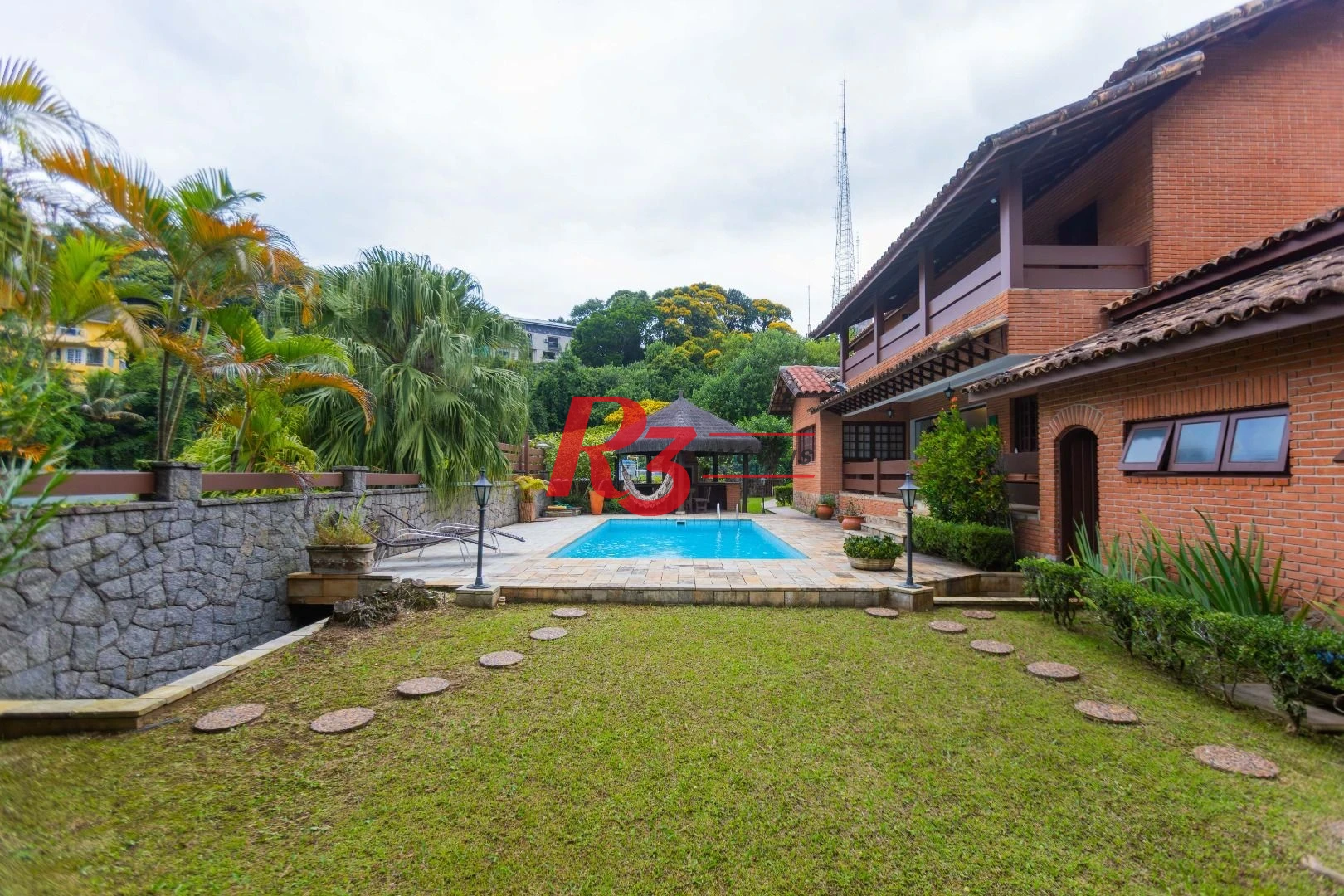 Casa à venda, 520 m² por R$ 6.990.000,00 - Morro Santa Terezinha - Santos/SP