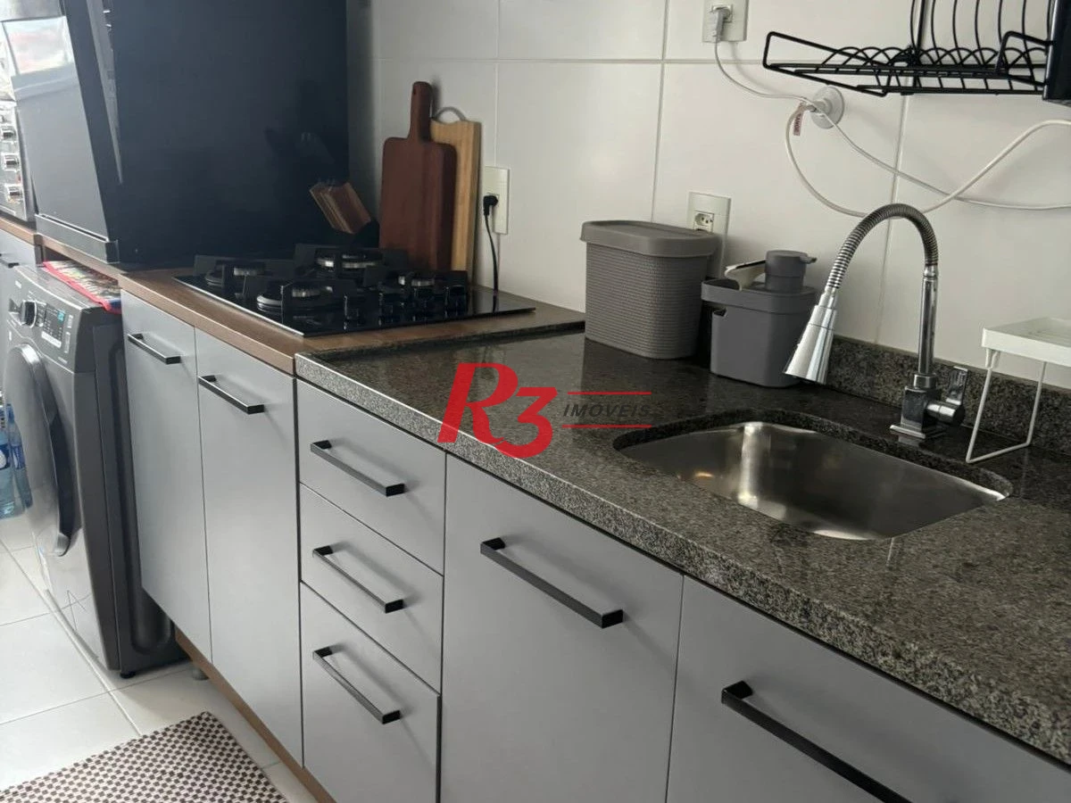 Apartamento com 2 dormitórios à venda, 49 m² por R$ 330.000,00 - Castelo - Santos/SP