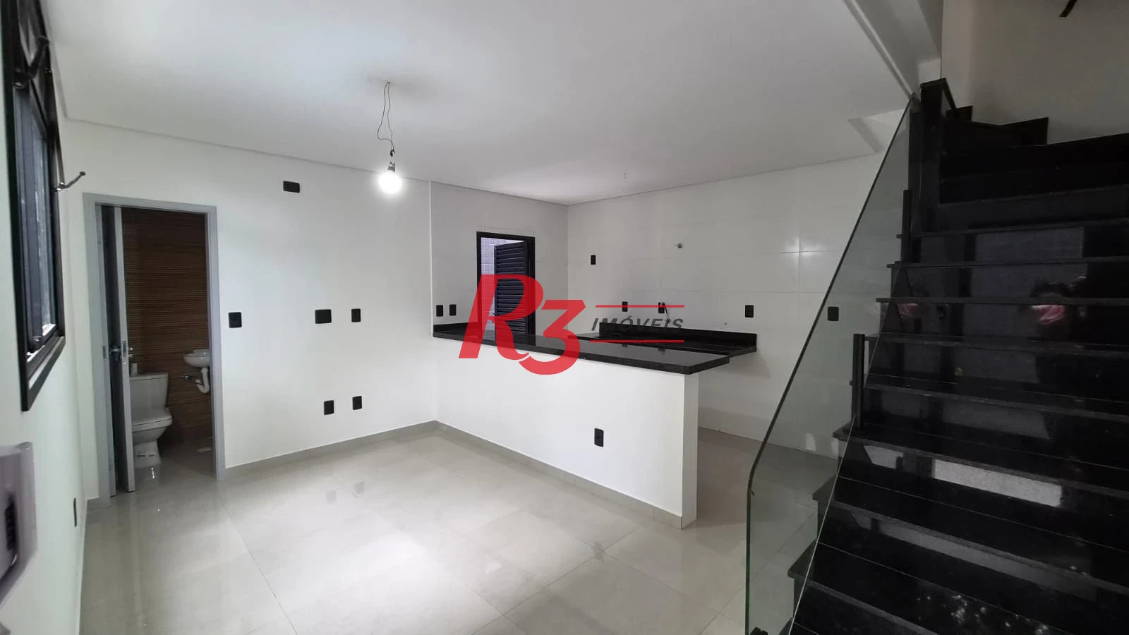 Village com 2 dormitórios, 65 m² - venda por R$ 450.000,00 ou aluguel por R$ 3.200,00/mês - Macuco - Santos/SP