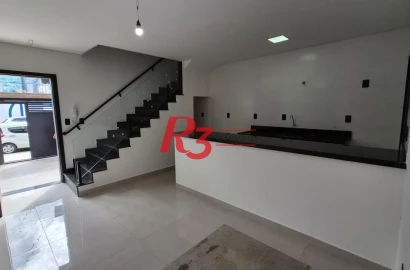 Village com 2 dormitórios à venda, 70 m² por R$ 550.000,00 - Macuco - Santos/SP