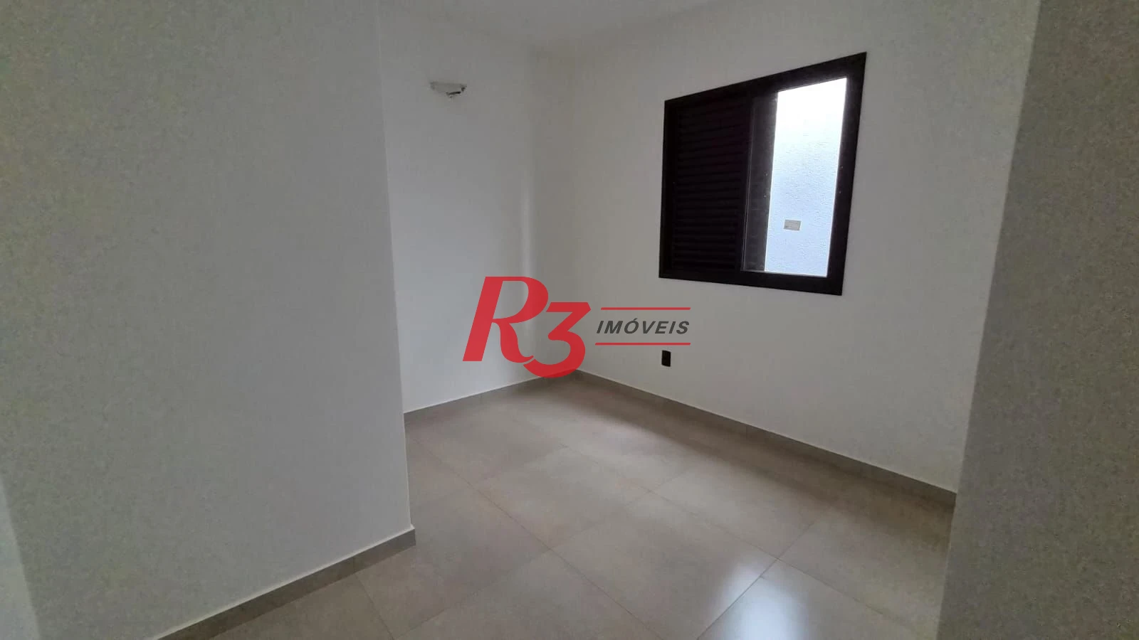 Village com 2 dormitórios à venda, 70 m² por R$ 550.000,00 - Macuco - Santos/SP