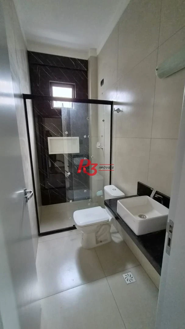Village com 2 dormitórios à venda, 70 m² por R$ 550.000,00 - Macuco - Santos/SP