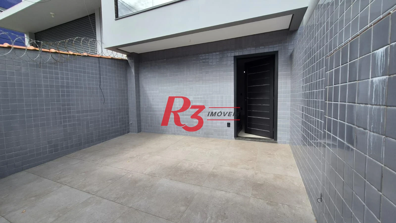 Village com 2 dormitórios à venda, 70 m² por R$ 550.000,00 - Macuco - Santos/SP