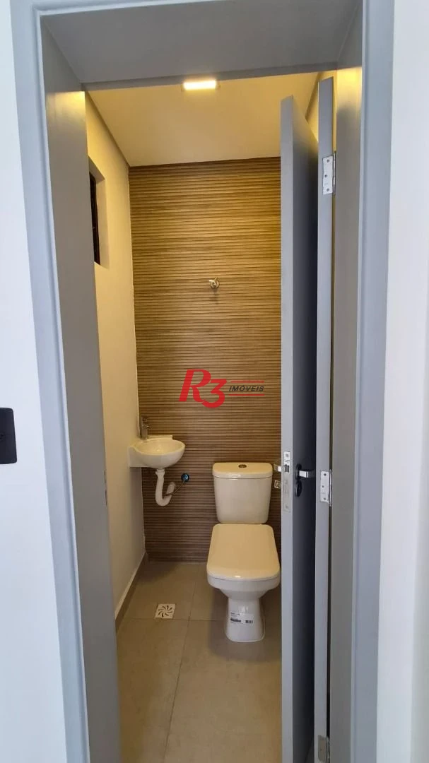 Village com 2 dormitórios à venda, 70 m² por R$ 550.000,00 - Macuco - Santos/SP