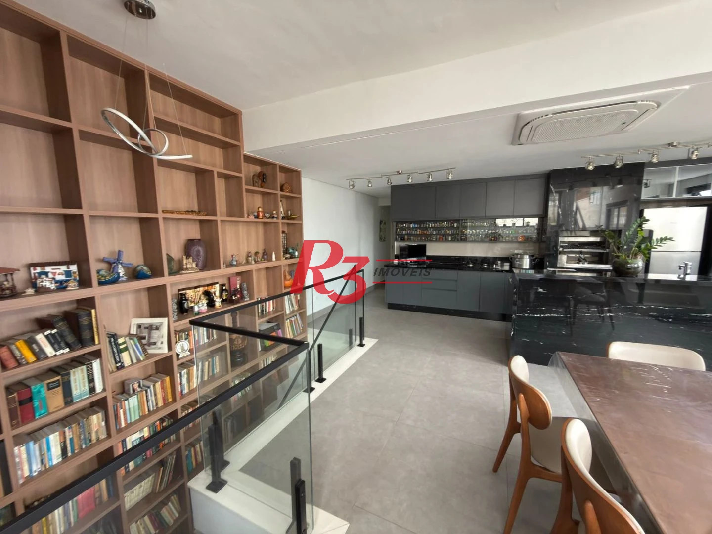 Cobertura à venda, 357 m² por R$ 3.500.000,00 - Pompéia - Santos/SP