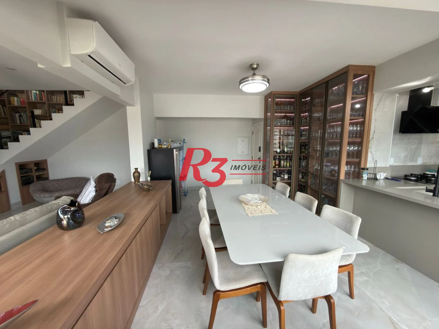Cobertura à venda, 357 m² por R$ 3.500.000,00 - Pompéia - Santos/SP
