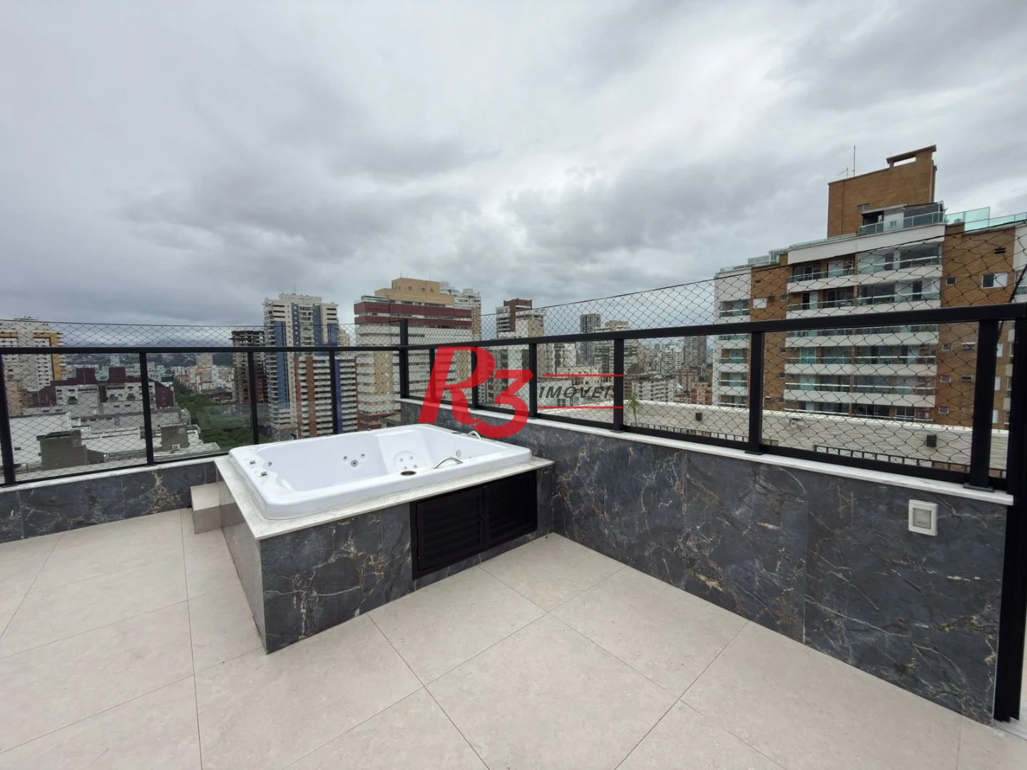 Cobertura à venda, 357 m² por R$ 3.500.000,00 - Pompéia - Santos/SP