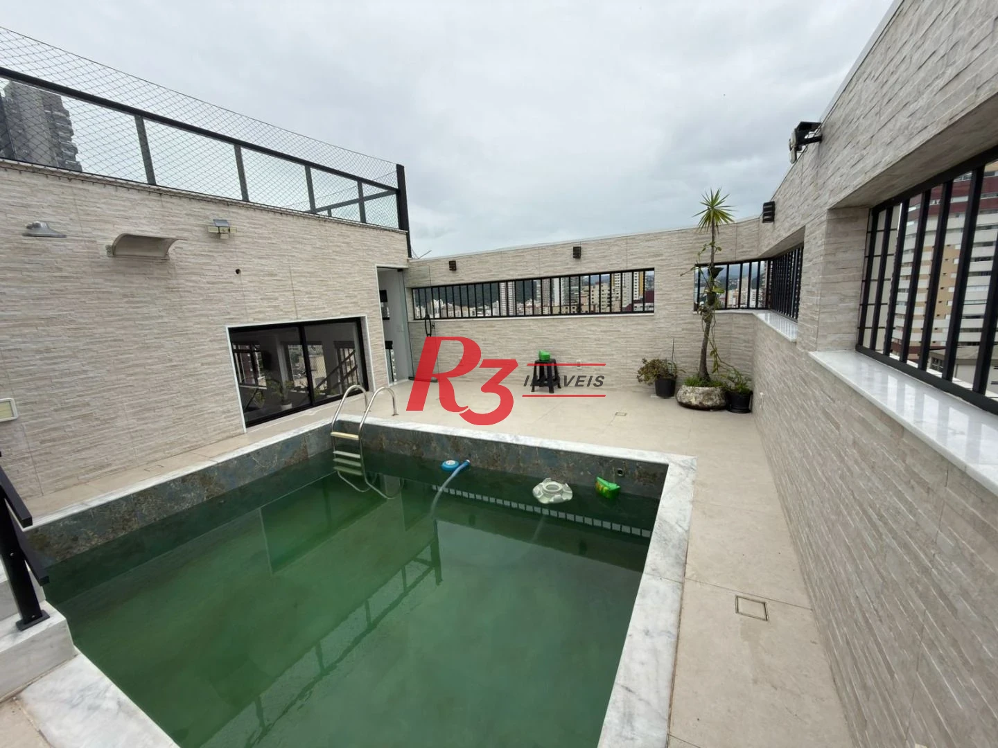 Cobertura à venda, 357 m² por R$ 3.500.000,00 - Pompéia - Santos/SP