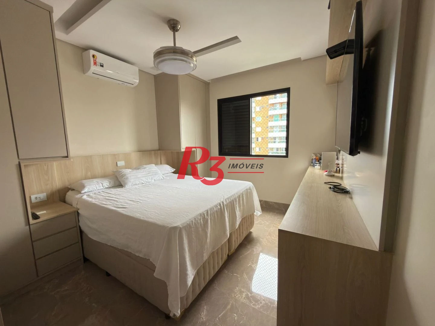 Cobertura à venda, 357 m² por R$ 3.500.000,00 - Pompéia - Santos/SP