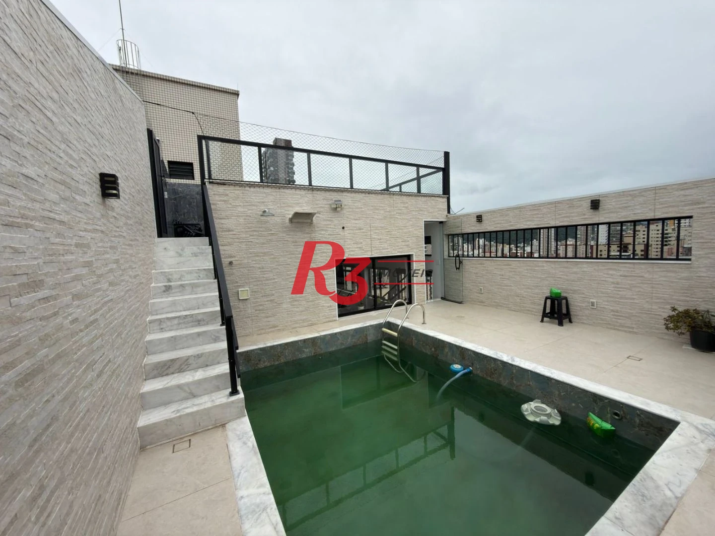 Cobertura à venda, 357 m² por R$ 3.500.000,00 - Pompéia - Santos/SP