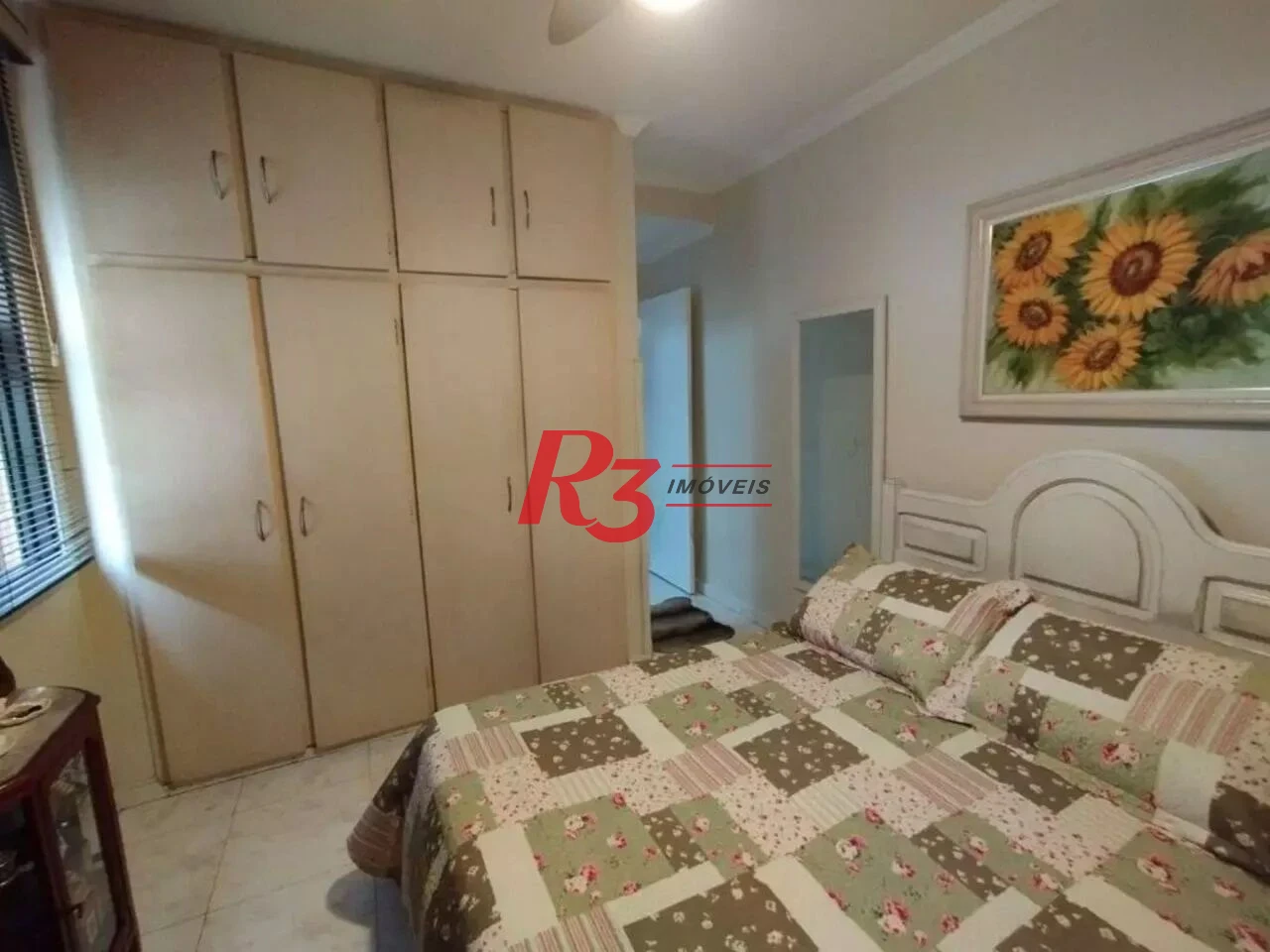 Apartamento com 3 dormitórios à venda, 140 m² por R$ 1.100.000,00 - Pompéia - Santos/SP