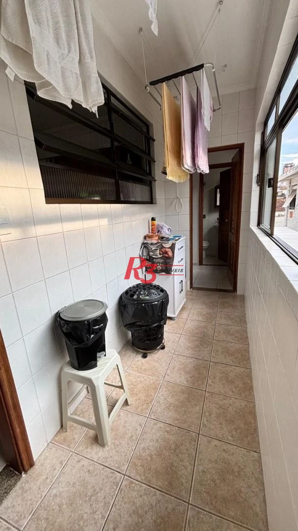 Casa com 3 dormitórios à venda, 157 m² por R$ 1.300.000,00 - Embaré - Santos/SP