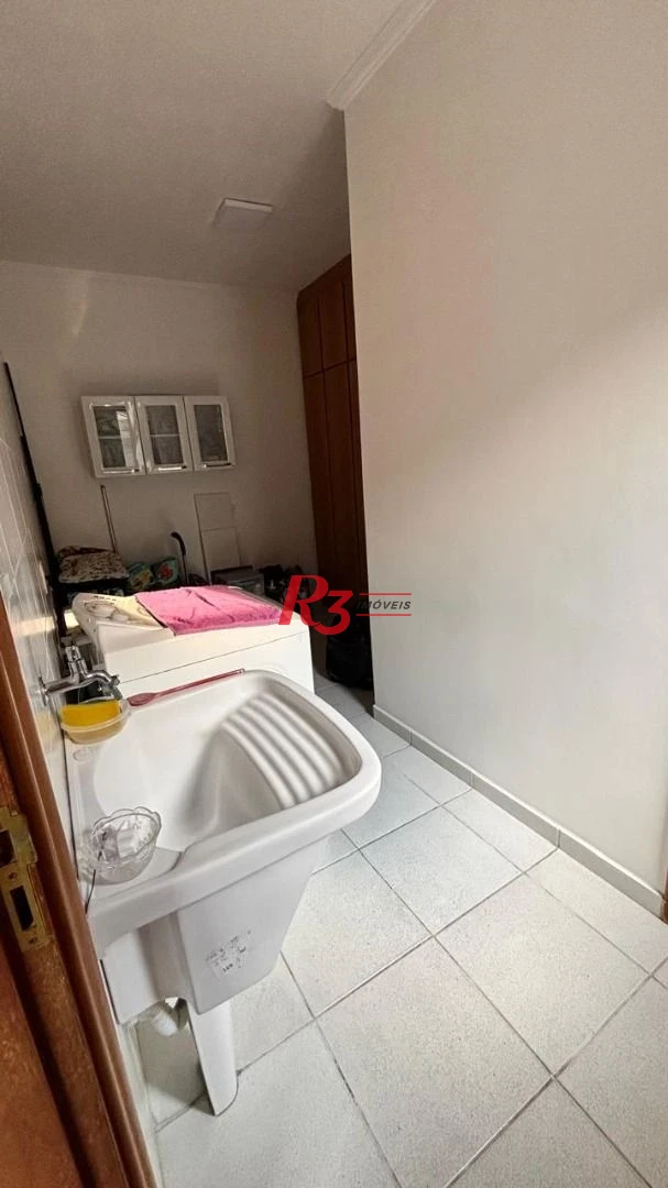Casa com 3 dormitórios à venda, 157 m² por R$ 1.300.000,00 - Embaré - Santos/SP
