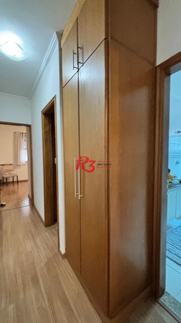 Casa com 3 dormitórios à venda, 157 m² por R$ 1.300.000,00 - Embaré - Santos/SP