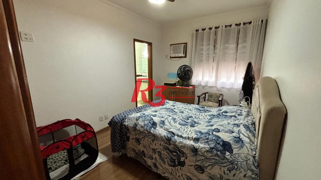 Casa com 3 dormitórios à venda, 157 m² por R$ 1.300.000,00 - Embaré - Santos/SP