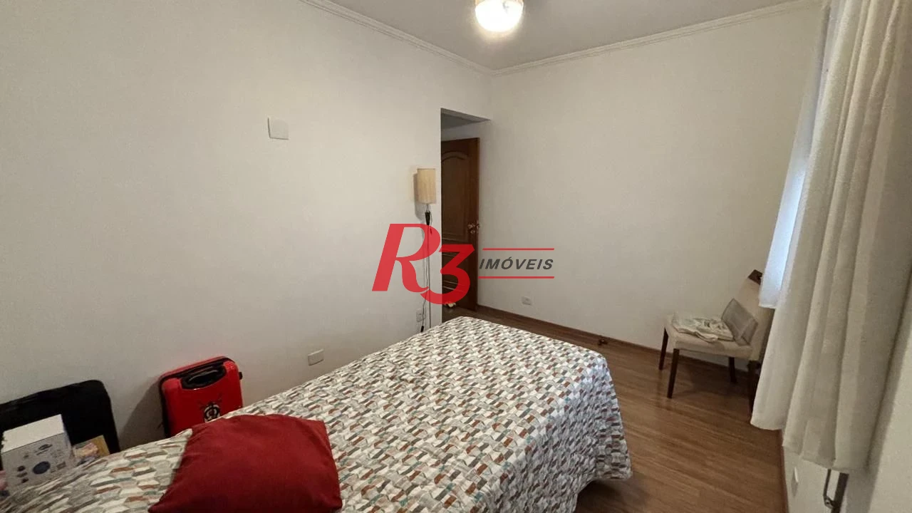 Casa com 3 dormitórios à venda, 157 m² por R$ 1.300.000,00 - Embaré - Santos/SP