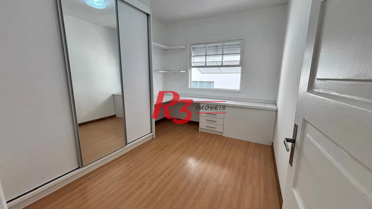 Apartamento com 2 dormitórios à venda, 69 m² por R$ 420.000,00 - Encruzilhada - Santos/SP