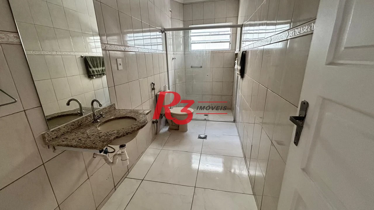 Apartamento com 2 dormitórios à venda, 69 m² por R$ 420.000,00 - Encruzilhada - Santos/SP