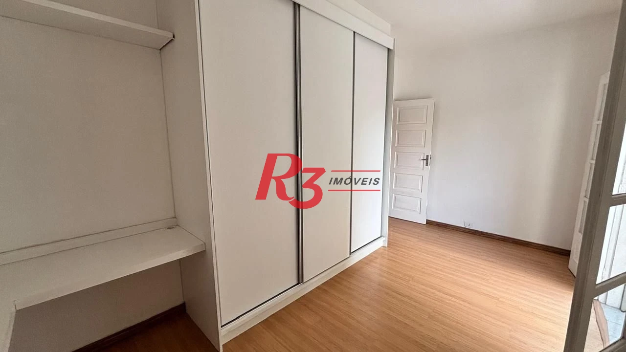 Apartamento com 2 dormitórios à venda, 69 m² por R$ 420.000,00 - Encruzilhada - Santos/SP