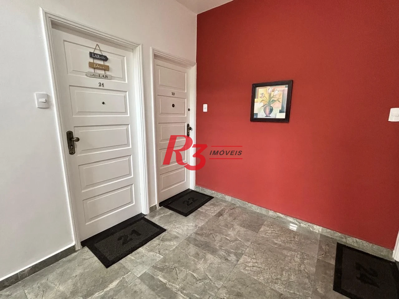 Apartamento com 2 dormitórios à venda, 69 m² por R$ 420.000,00 - Encruzilhada - Santos/SP
