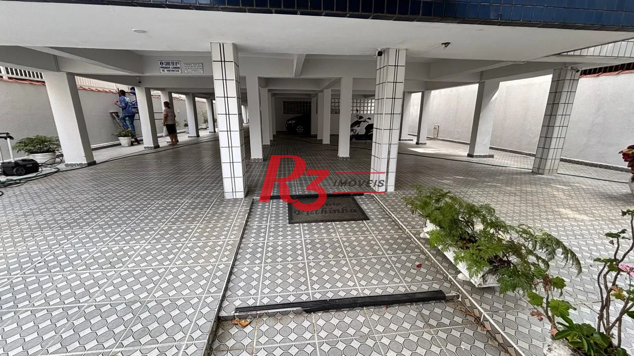 Apartamento com 2 dormitórios à venda, 69 m² por R$ 420.000,00 - Encruzilhada - Santos/SP
