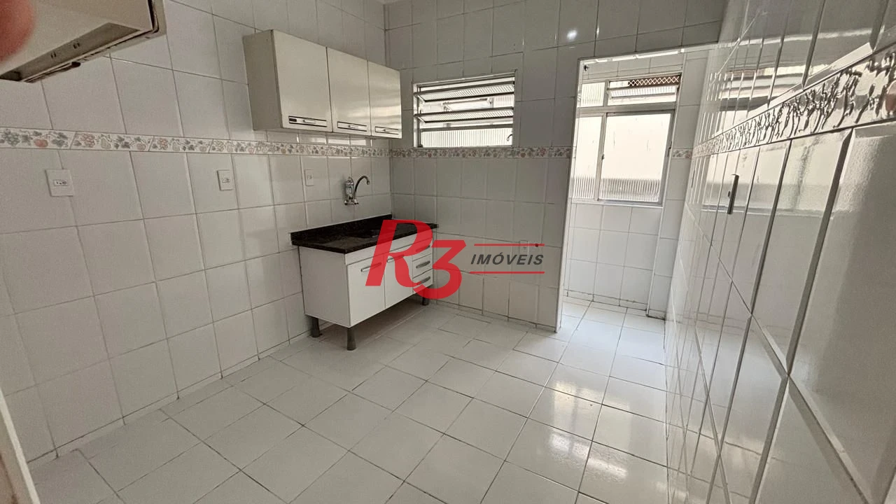 Apartamento com 2 dormitórios à venda, 69 m² por R$ 420.000,00 - Encruzilhada - Santos/SP