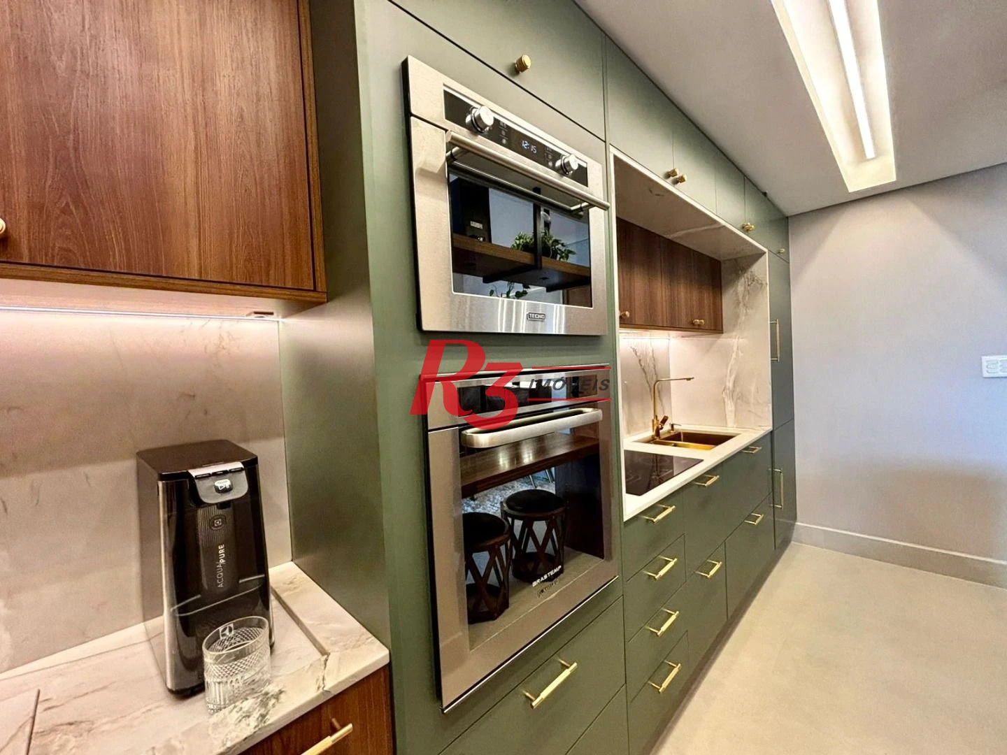 Apartamento com 1 dormitório à venda, 54 m² por R$ 650.000,00 - Vila Matias - Santos/SP